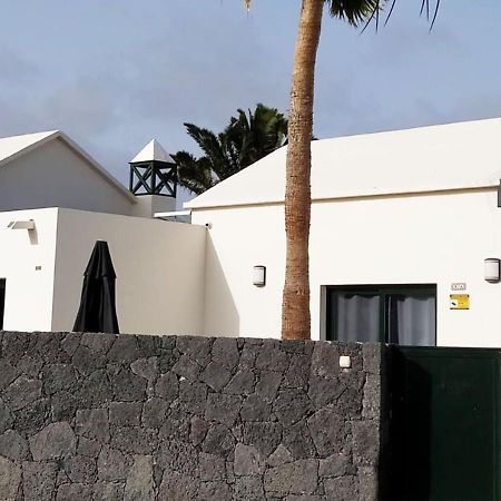 Villa Sun And Sea 4 Front De Mer Playa Rocca Costa Teguise Exteriér fotografie